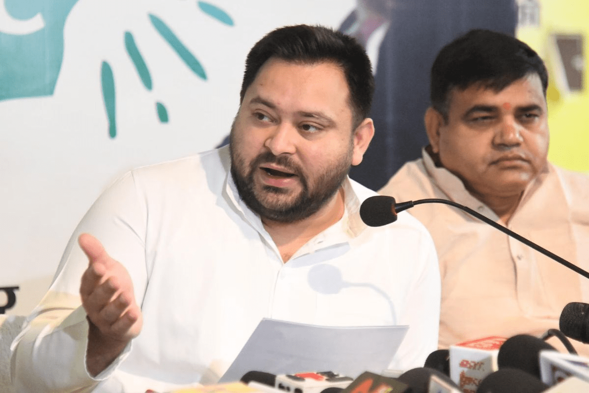 Mahagathbandhan Manifesto: बिहार का ‘तेजस्वी प्रण’ जारी, महिलाओं के लिए BETI-MAI योजना और युवाओं को रोजगार देने का वादा
