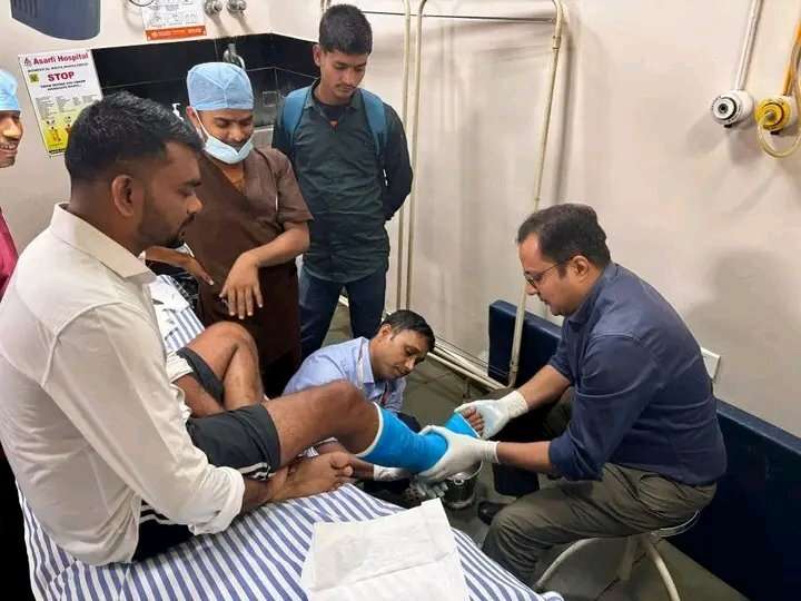 Dhanbad News : विधायक जयराम महतो के पैर का दुबारा प्लास्टर हुआ