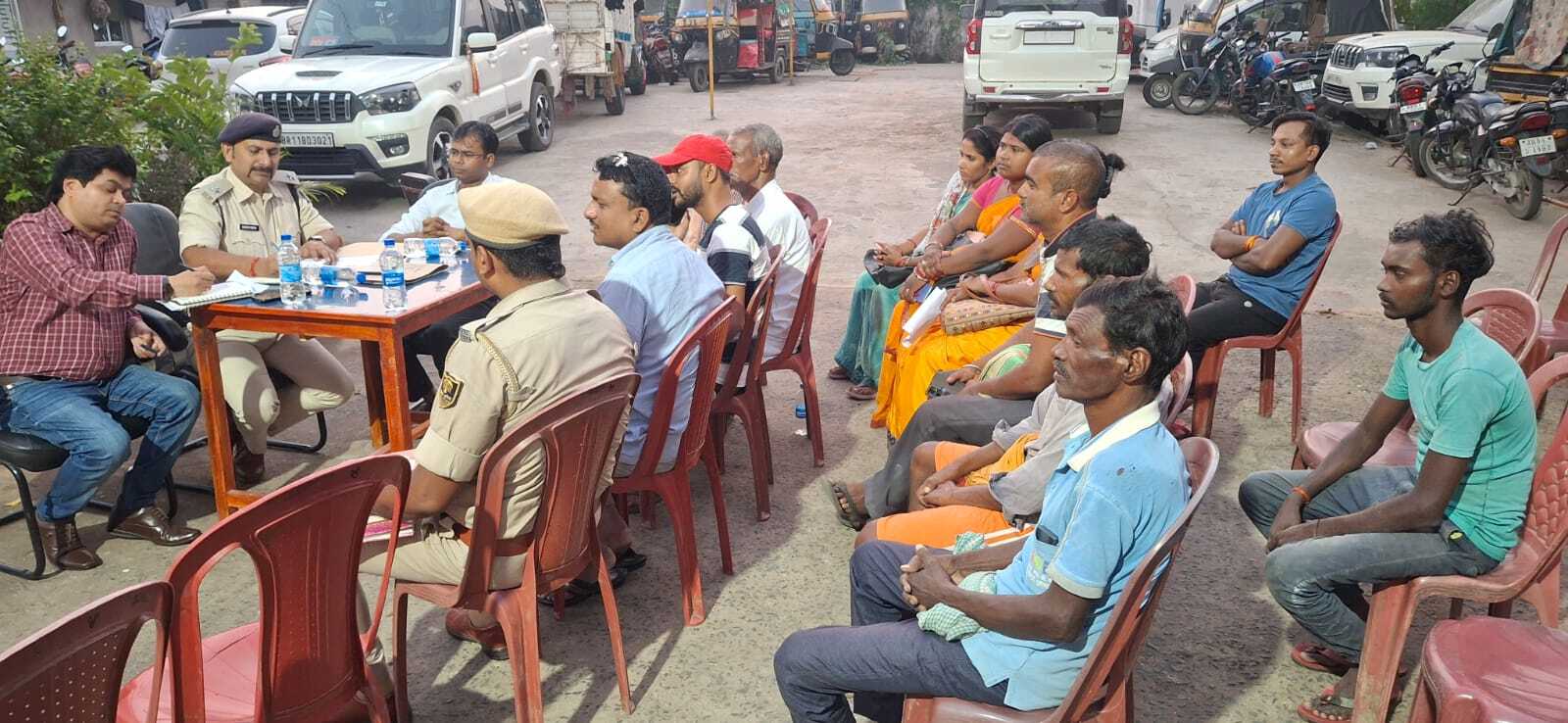 पर्व को लेकर शांति समिति की बैठक आयोजित