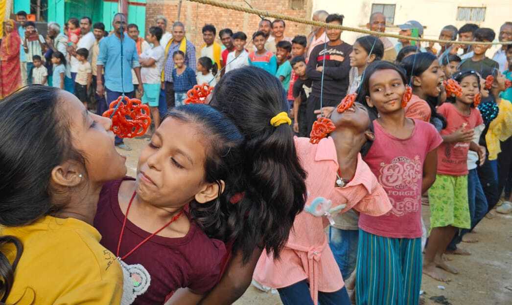 काली पूजा समिति ने खेल प्रतियोगिता का किया आयोजन