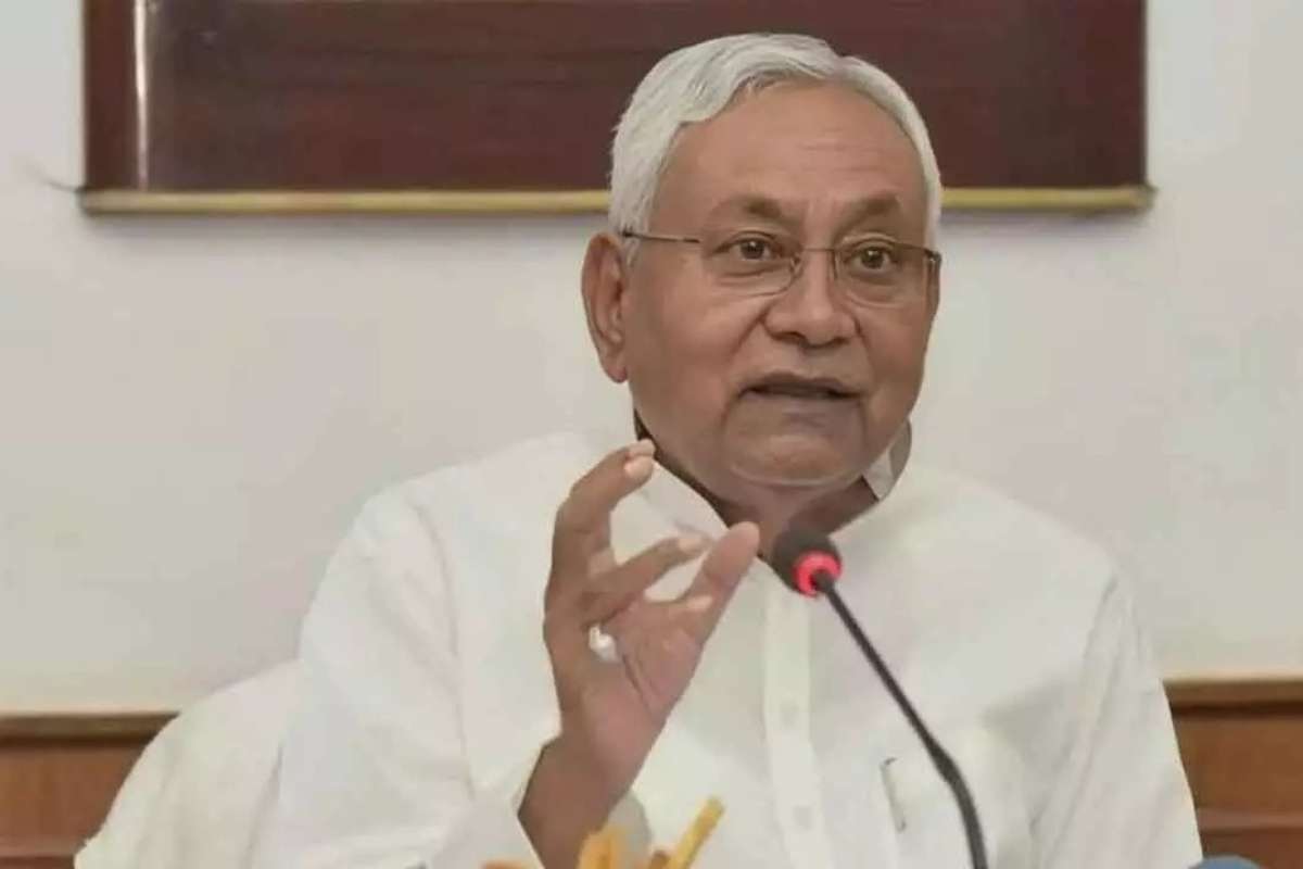 Bihar Chunav 2025: कटेंगे कई विधायकों के पत्ते! सीएम हाउस में नीतीश के साथ हुई इन नेताओं की मैराथन बैठक