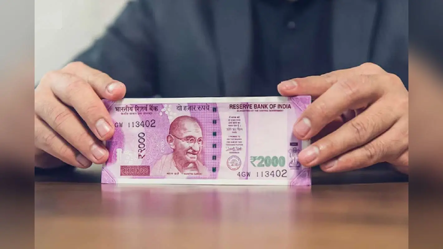 बैंकिंग और फानेंशियल सेक्टर में धमाल मचा रहा 2000 रुपये का नोट, जानें क्या कहती है RBI Report?