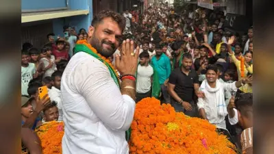 Bihar Chunav 2025 : ‘हम 2 करोड़ नहीं तो 50 लाख रोजगार देंगे’, पीएम मोदी से खेसारी लाल यादव क्या बोले?