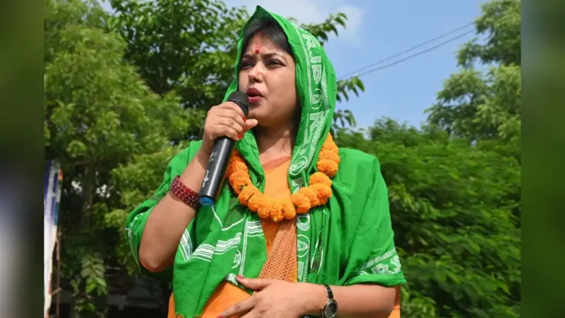 Video: RJD से नहीं मिला सीमा कुशवाहा को टिकट, फेसबुक पर वीडियो शेयर कर की ये अपील