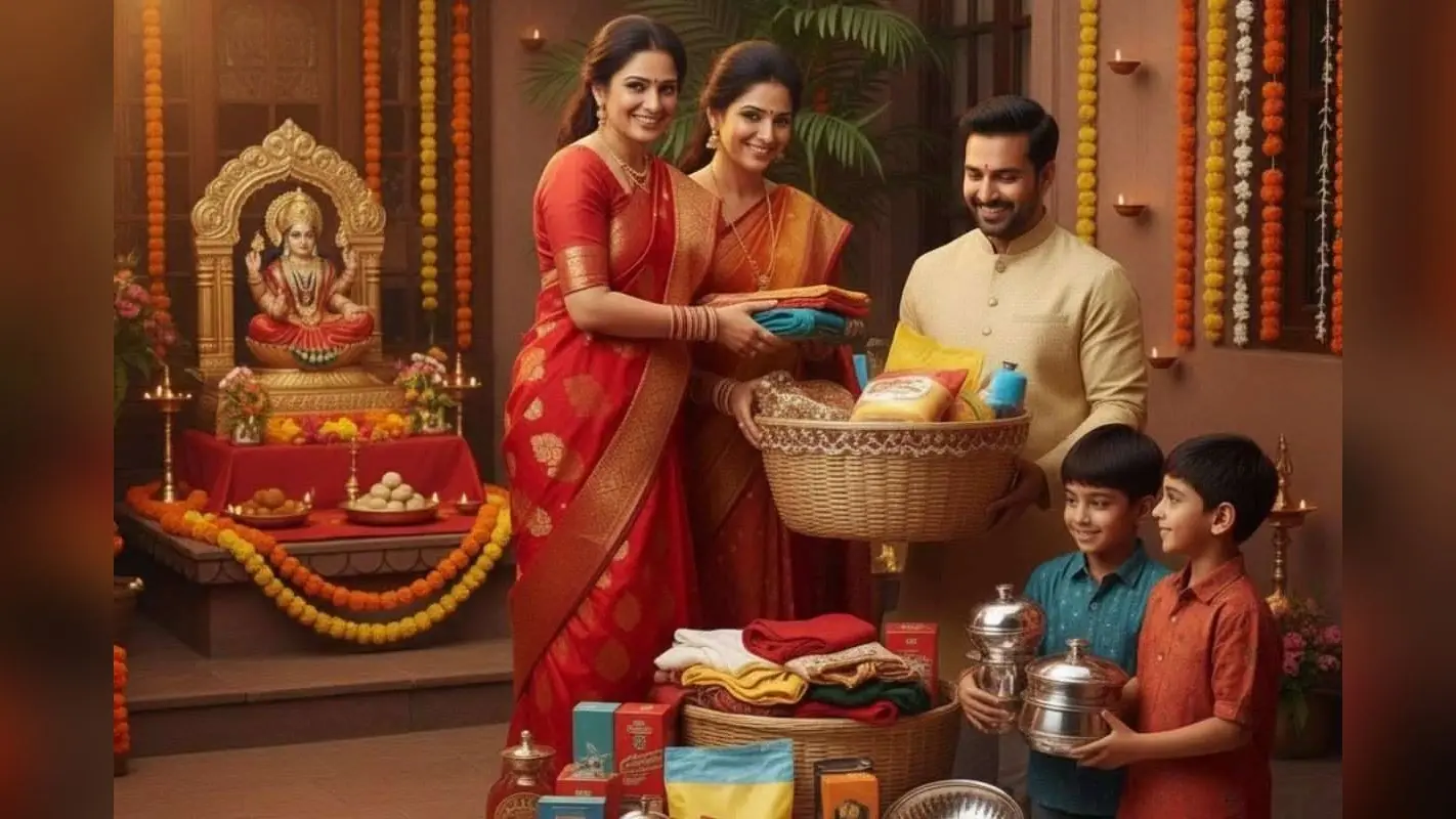 Dhanteras 2025: आज धनतेरस पर क्या करें दान? जानिए किन चीजों के दान से प्रसन्न होती हैं मां लक्ष्मी