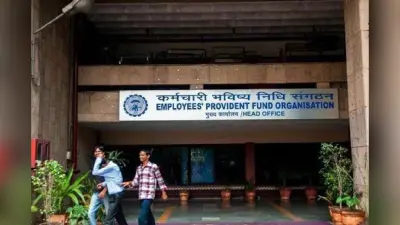 Good News: ईपीएफ खाते से 100% पैसे निकाल सकेंगे देश के करोड़ों कर्मचारी, न्यासी मंडल ने दी मंजूरी