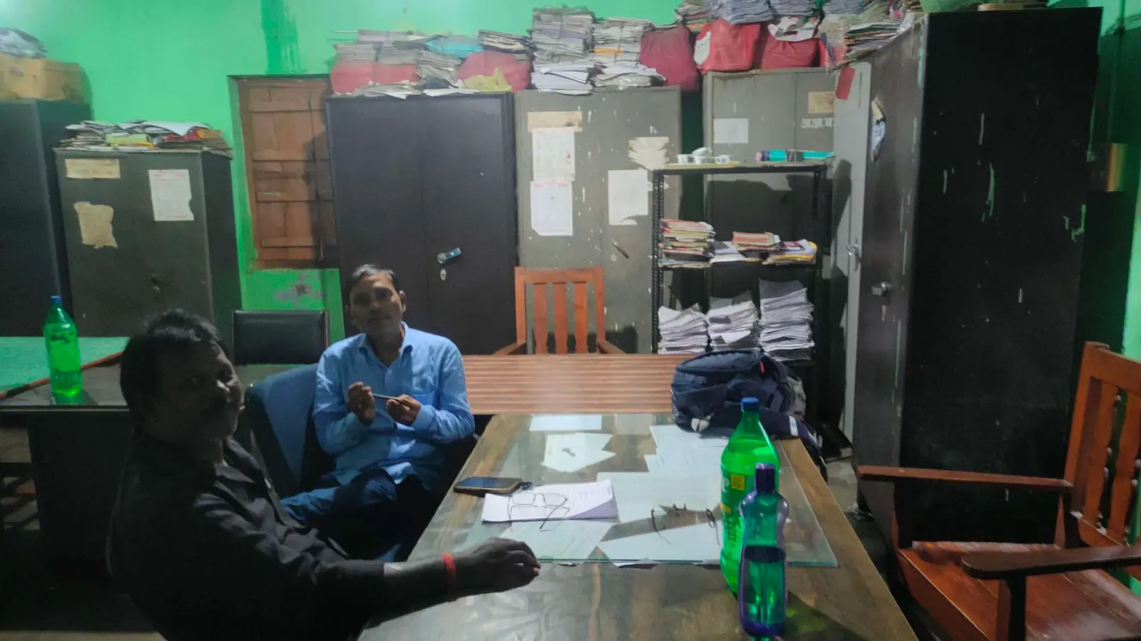 आइटी सहायक व कार्यपालक सहायक के सामूहिक हड़ताल पर जाने से काम काज ठप