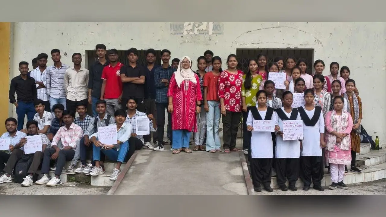 Dhanbad News : जेयूटी के हस्तक्षेप पर गवर्नमेंट पॉलिटेक्निक भागा में घंटे भर में तालाबंदी समाप्त
