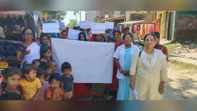 Madhubani : आंगनबाड़ी सेविकाओं ने निकाली जागरूकता रैली, मतदान के लिए किया प्रेरित