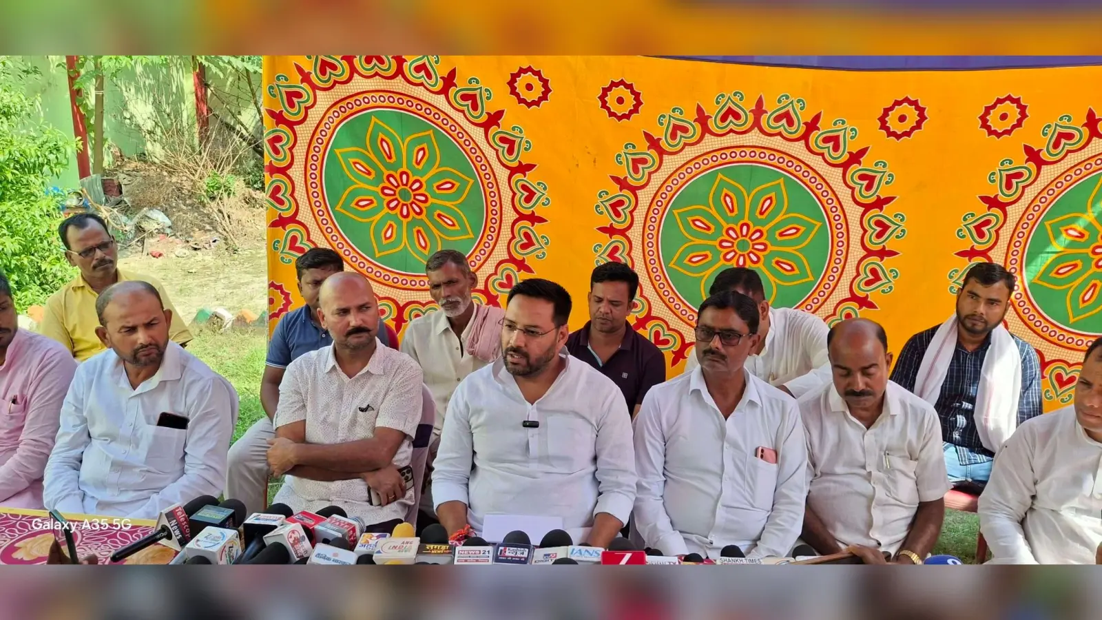 अवसरवादी राजनीति कर रहे पूर्व सांसद : मनीष मंडल