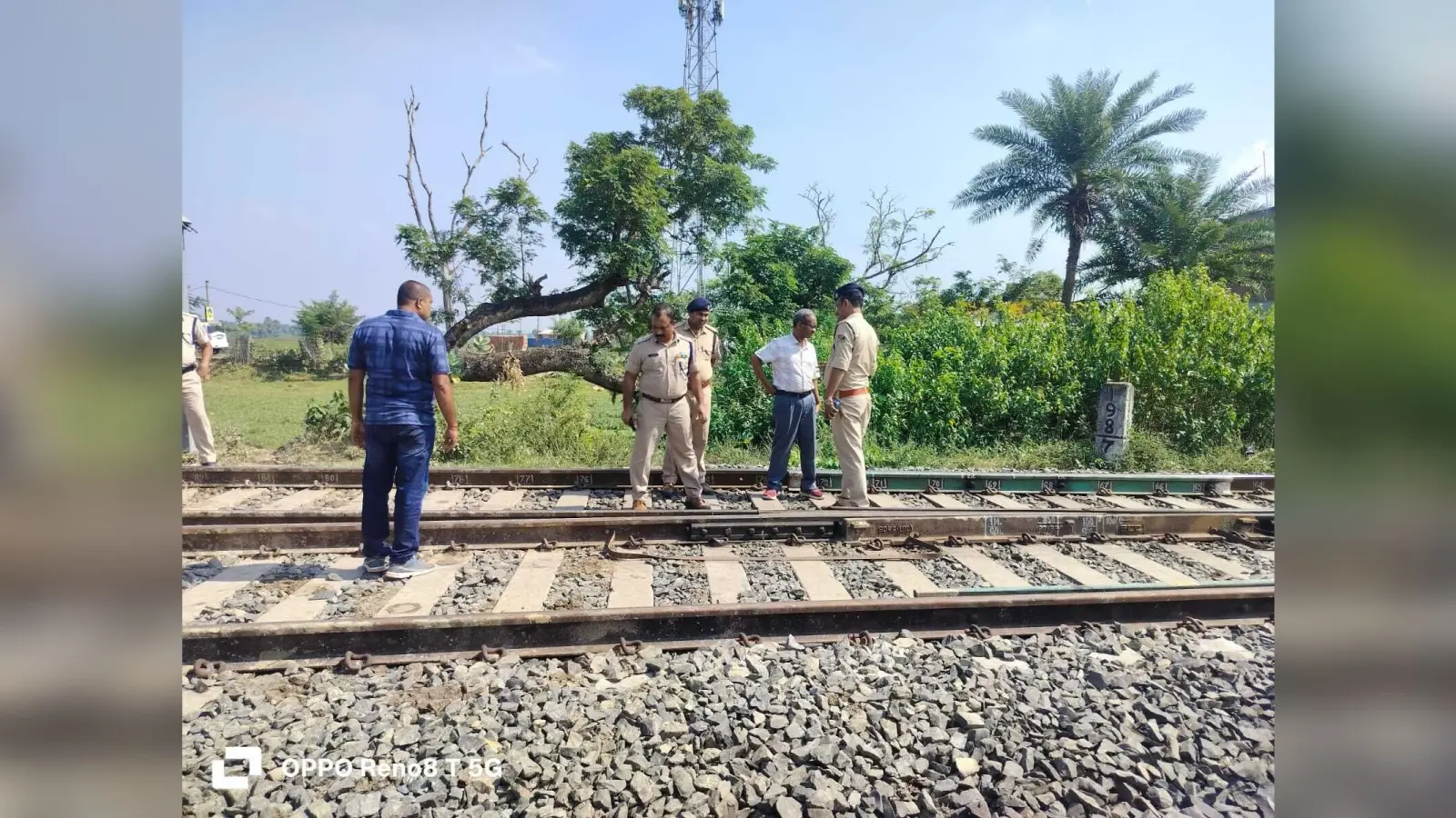 साहिबगंज : कल्याणचक में बड़ा रेल हादसा टला, चोरों ने खोल डाले 30 पेंड्रोल क्लिप