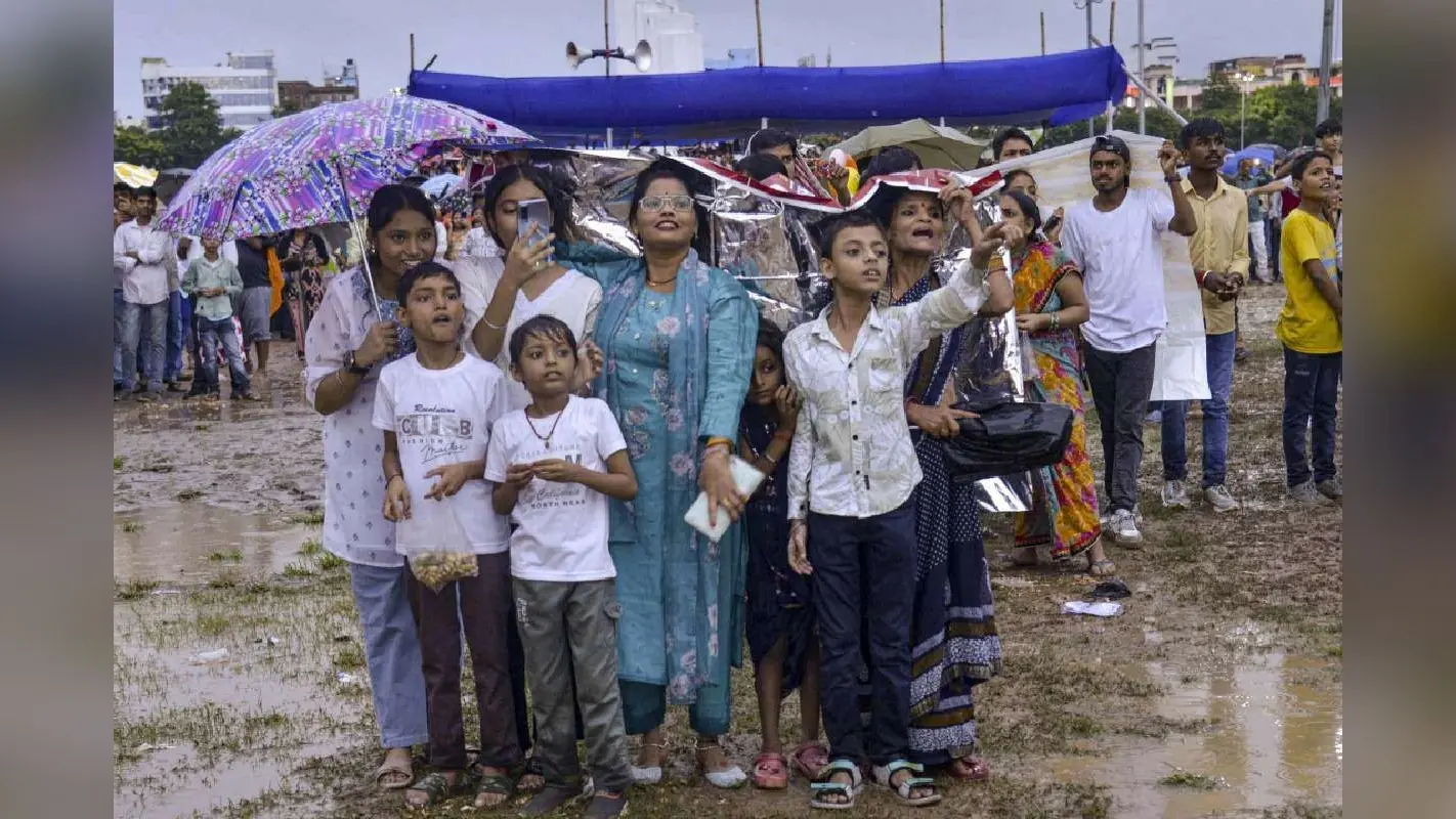 Heavy Rain: 8,9,10,11,12 और 13 अक्टूबर को भयंकर बारिश की संभावना, आंधी-तूफानी की चेतावनी, IMD अलर्ट