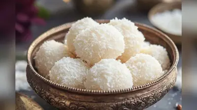 Instant Coconut Ladoo Recipe: सिर्फ 15 मिनट में बनाएं स्वादिष्ट नारियल के लड्डू, दिवाली की मिठास को बढ़ाए और भी खास