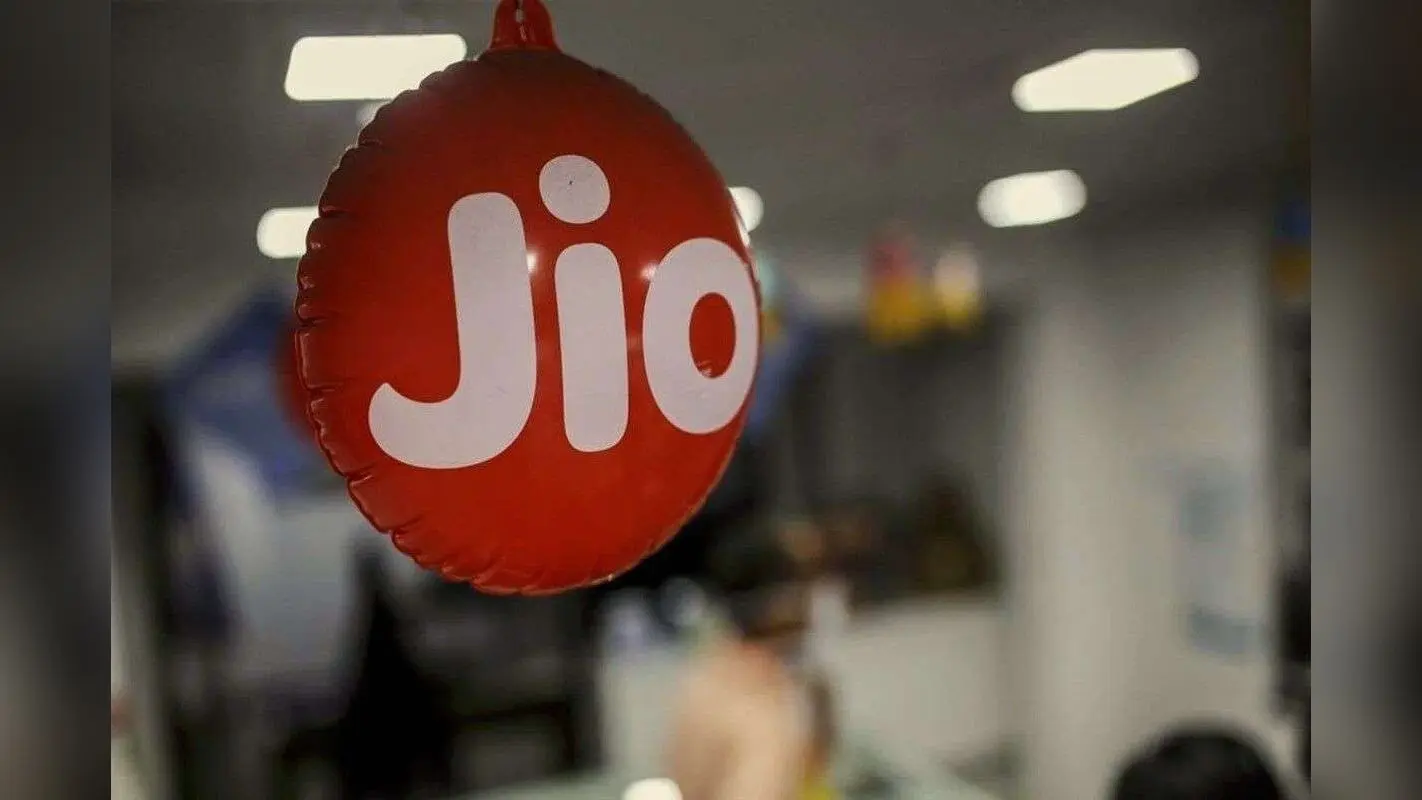 ₹350 से कम में Jio के 5 सबसे सस्ते प्लान्स: डेटा, कॉलिंग और OTT सब्सक्रिप्शन