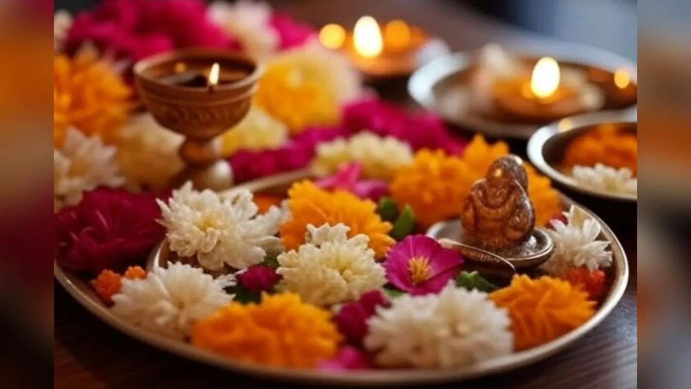 Kartik Month 2025: कार्तिक मास में किस देवता की होती है आराधना? जानें पूजा विधि, मंत्र, प्रिय भोग और शुभ रंग