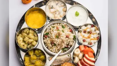 Karwa Chauth Sargi Special: सासू मां की सीक्रेट फेनी रेसिपी,जो देगी दिनभर एनर्जी और मीठा स्वाद