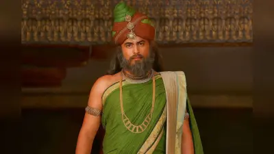 Vidur Niti: इन 5 गुणों वाला व्यक्ति बनता है सबका प्रिय – लोग अपने आप होने लगते है इम्प्रेस