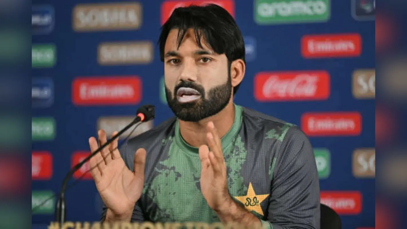 पाकिस्तान में बगावत! मोहम्मद रिजवान ने PCB के नए कॉन्ट्रैक्ट पर साइन करने से किया इनकार, डिमोशन से नाराज