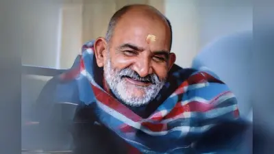 Neem Karoli Baba: नीम करौली बाबा की दिव्य शिक्षाएं, जो बदल देंगी सोच और दिखाएंगी सच्चे जीवन का मार्ग