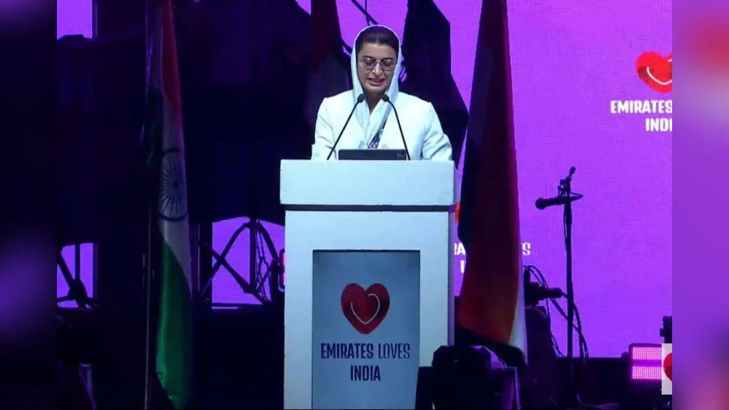 ‘नमस्ते दुबई’… और पूरा पंडाल झूम उठा! यूएई की विदेश राज्य मंत्री ने हिंदी में बोलकर जीता हिंदुस्तानियों का दिल