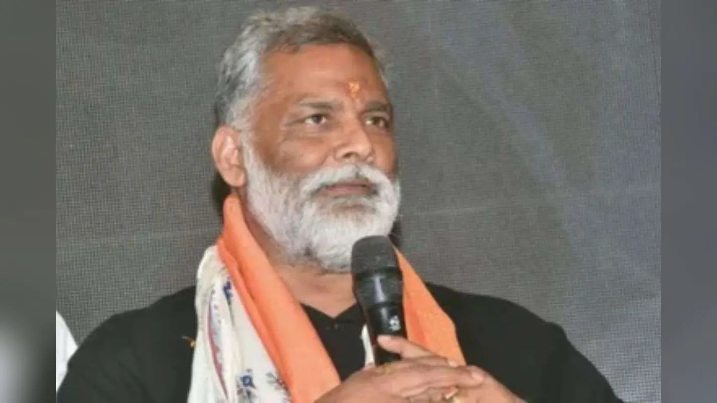 Pappu Yadav: पप्पू यादव ने किया आचार संहिता का उल्लंघन, वैशाली के सहदोई में बांटे पैसे, चुनाव आयोग को भी किया चैलेंज