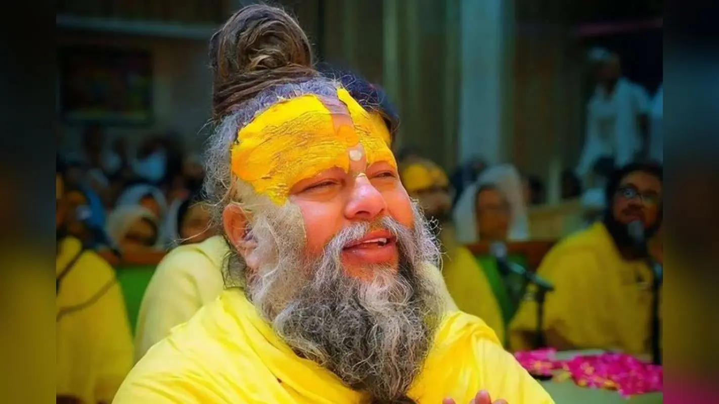 Premanand Ji Maharaj Quotes: मुश्किल हालातों से घबराएं नहीं बल्कि विश्वास बनाएं रखें और याद करें प्रेमानंद जी महाराज के अमूल्य सुविचार