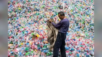 Recycling Industry: रीसाइक्लिंग उद्योग पर GST की मार, पर्यावरण और आर्थिक संकट के बीच झूल रहे