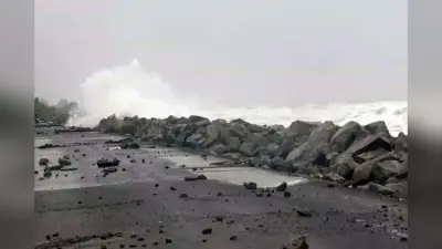 Cyclone Montha : कमजोर पड़ा चक्रवाती तूफान मोंथा, आंध्रप्रदेश, ओडिशा में तबाही के निशान