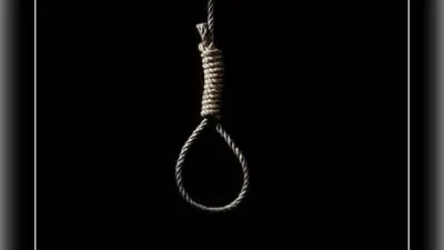 प्रेम विवाह का दुखद अंत, दंपती ने पेड़ से लटक कर दे दी जान, गांव में मातम