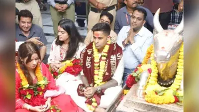 महाकाल की नगरी में सूर्यकुमार यादव, एशिया कप की जीत के बाद पत्नी संग की पूजा-अर्चना