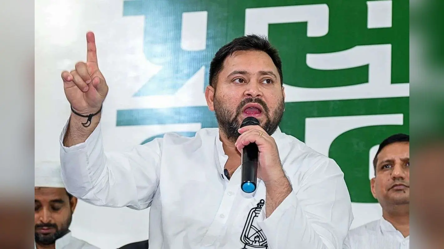 Bihar Election 2025: नॉमिनेशन के बाद एक दिन में 15 से ज्यादा जनसभा करेंगे तेजस्वी, दोहराएंगे 2020 वाला जोश