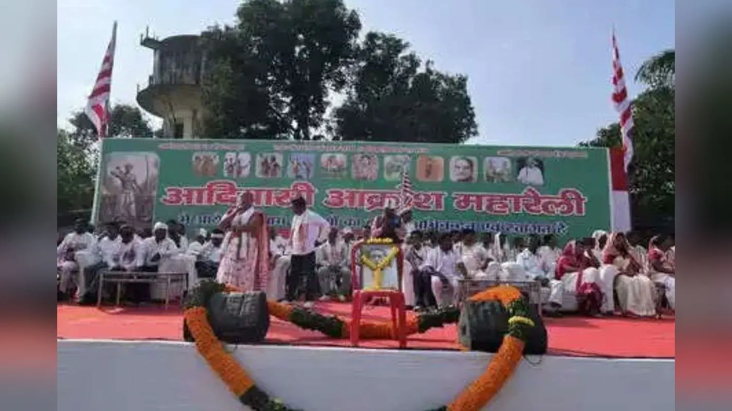 रांची में आदिवासियों ने दिखाया दम, ‘आक्रोश महारैली’ में बोले- कुड़मी को ST का दर्जा मिला तो…