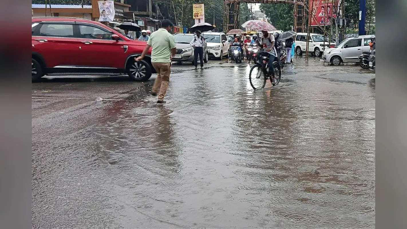 Yellow Alert: झारखंड के 4 जिलों में अगले 3 घंटे में गरज के साथ बारिश-वज्रपात की चेतावनी