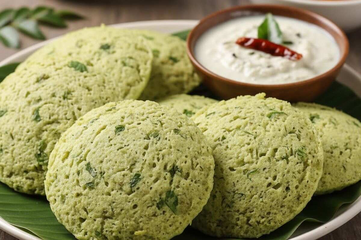 Sprouts Idli Recipe: बड़ों के साथ बच्चे भी चाव से खाएंगे जब नाश्ते में तैयार करेंगे ये स्प्राउट्स इडली