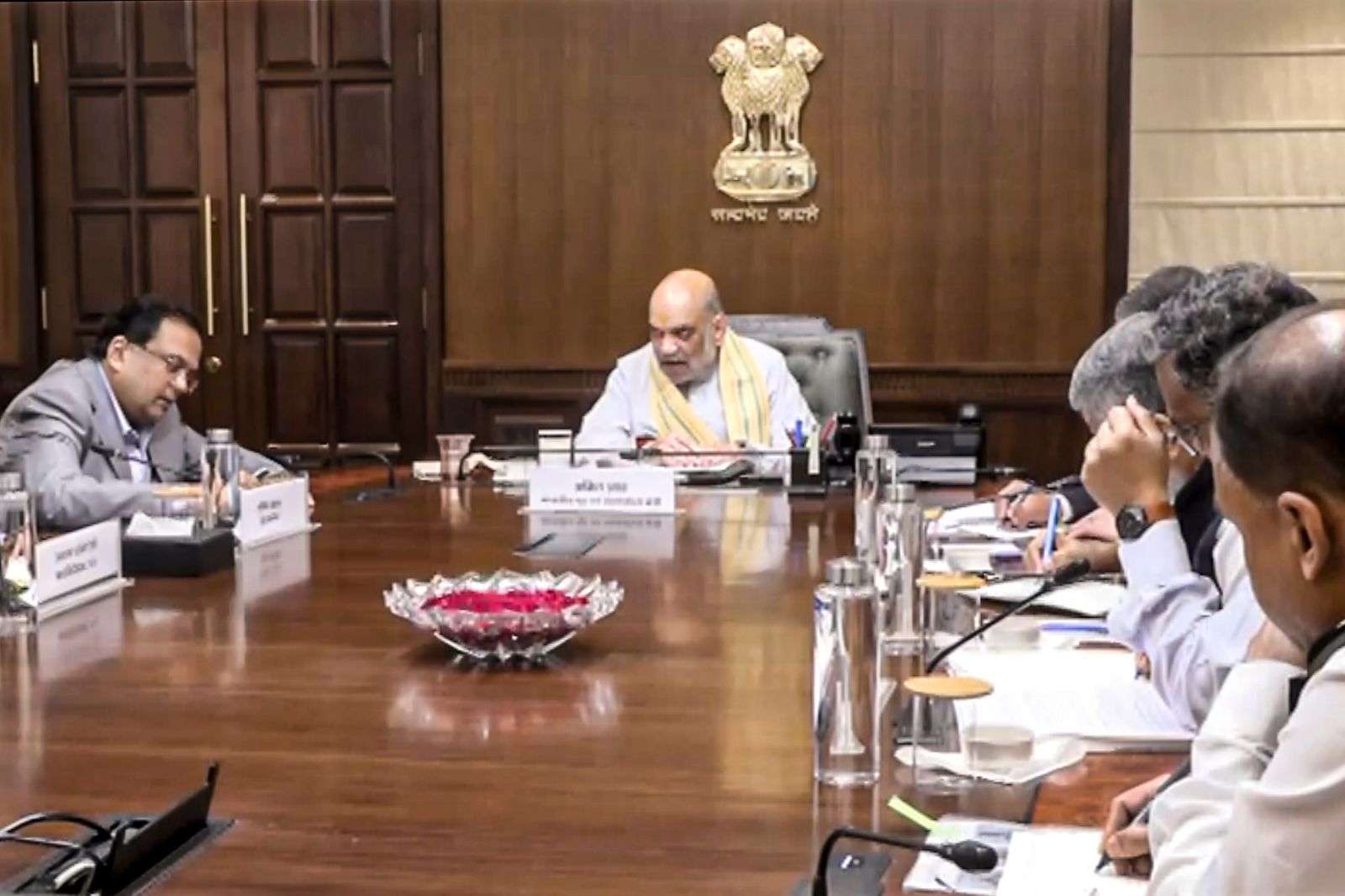 Amit Shah on Delhi Blast: ‘दिल्ली धमाके के गुनहगारों को मिलेगी कड़ी सजा’, अमित शाह ने दिया दोषियों की तलाश का आदेश