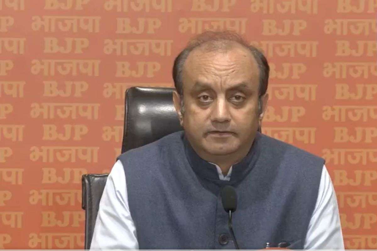 Irfan Ansari Statement: इरफान अंसारी के बंधक वाले बयान पर बीजेपी का जोरदार हमला, INDIA अलायंस से पूछा- क्या संविधान खतरे में नहीं है?