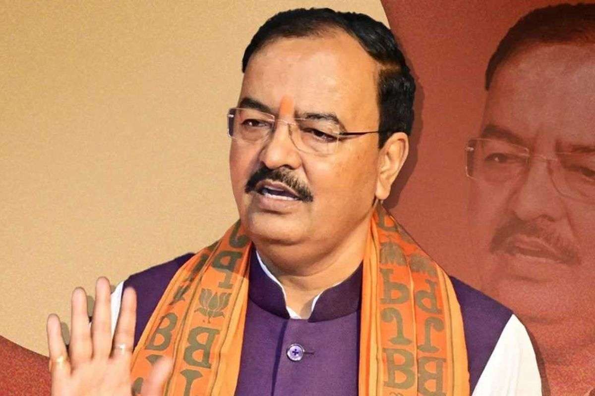 ‘भ्रष्टाचार के आरोप में खुद जेल जाएंगे तेजस्वी यादव’, यूपी के डिप्टी CM ने RJD नेता पर किया पलटवार
