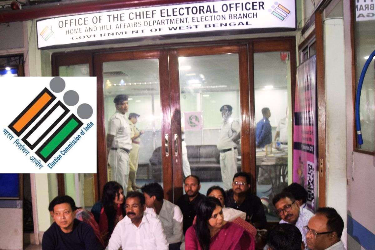 बंगाल में बीएलओ के आंदोलन का चुनाव आयोग ने लिया संज्ञान, कोलकाता पुलिस से मांगी कार्रवाई रिपोर्ट