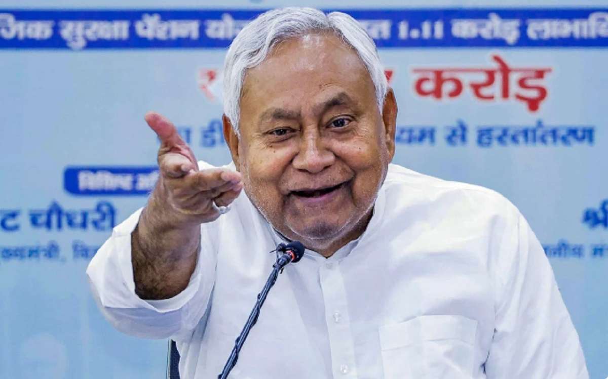 Bihar Election 2025: दक्षिण एशिया में मेड इन बिहार बनेगा ब्रांड, दरभंगा में टेक्सटाइल डिजाइनिंग तो भागलपुर में सिल्क मैन्युफैक्चरिंग पार्क