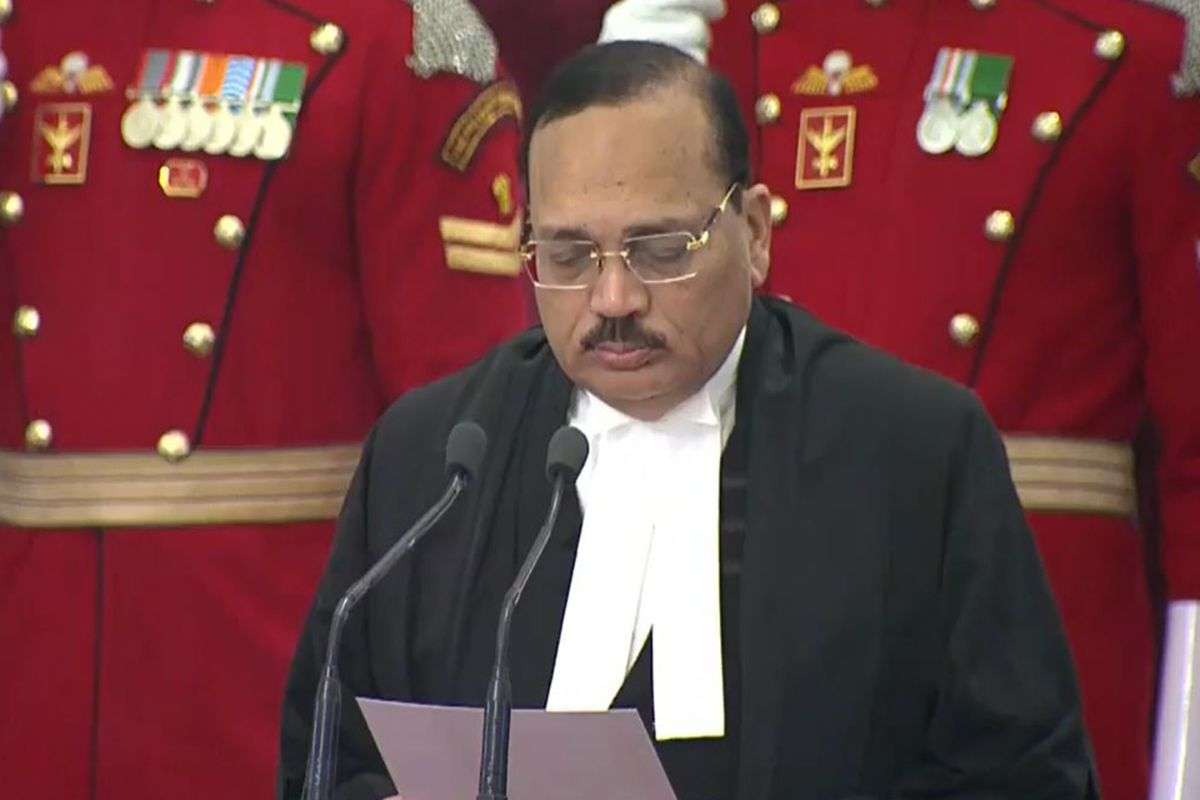 Justice Suryakant New CJI: भारत को मिला नया CJI, जस्टिस सूर्यकांत ने संभाली कमान