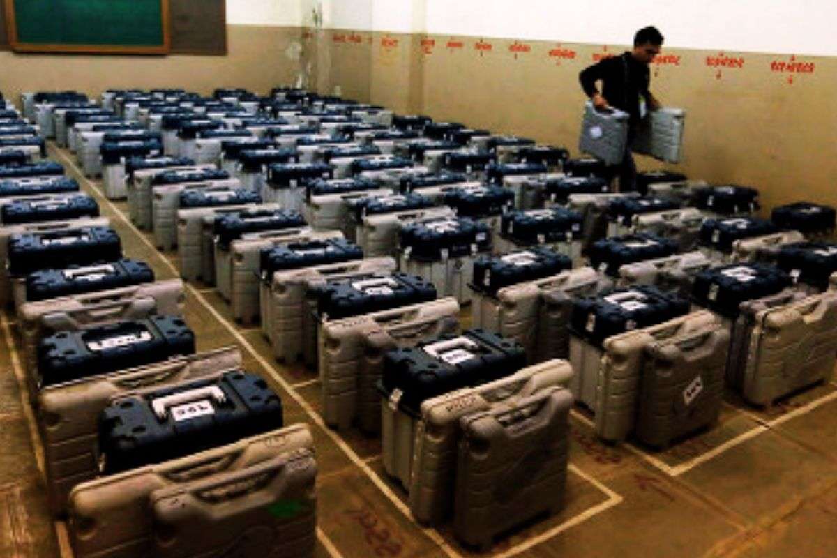 Bihar Election 2025: ‘Z प्लस’ सुरक्षा में स्ट्रॉन्ग रूम, जानिये कैसे होती है आपके एक-एक वोट की सुरक्षा