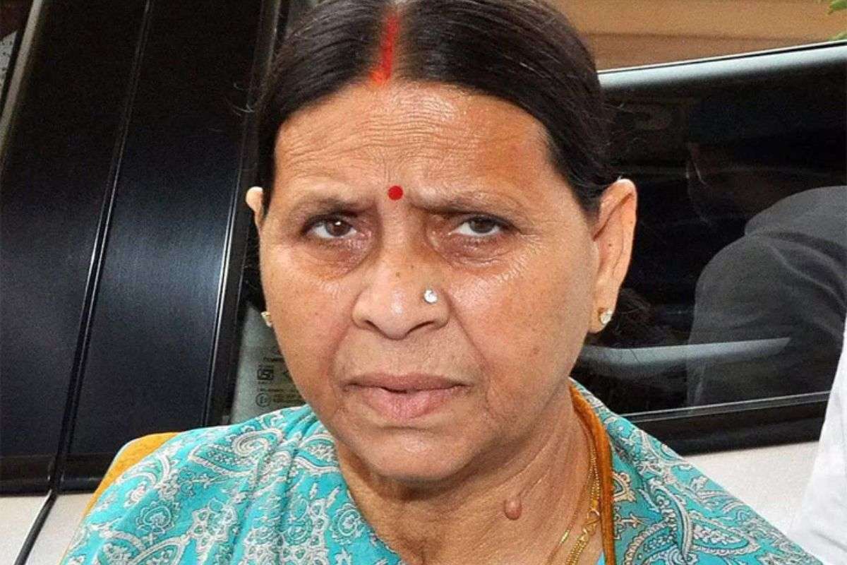 IRCTC Scam Case: राबड़ी देवी का बड़ा दांव, जज पर लगाया पक्षपात का आरोप, केस ट्रांसफर की मांग की