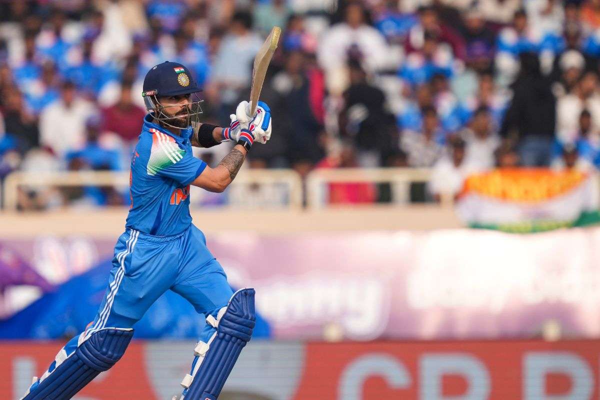 Virat-Kohli-plays-shot