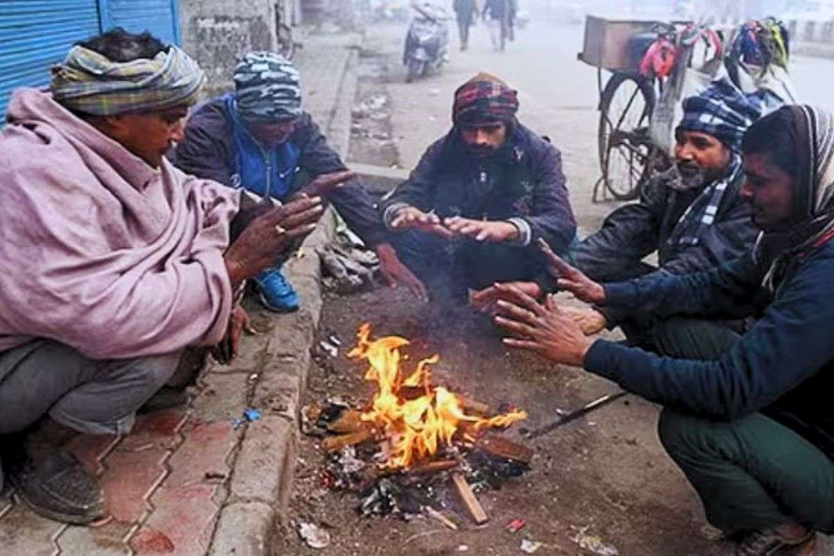 Bihar Ka Mausam: बिहार के इन जिलों में चल सकती है शीतलहर, तापमान में 2 से 3 डिग्री तक गिरावट की संभावना