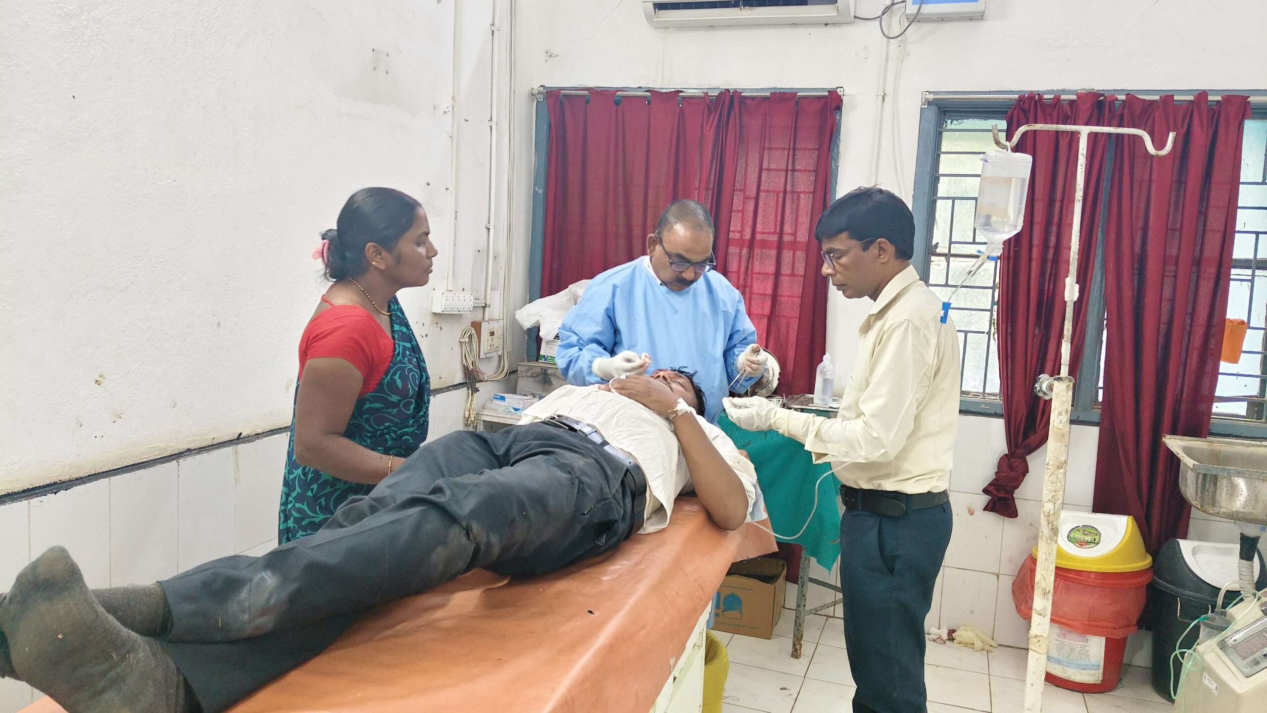 अलग-अलग सड़क दुर्घटन���ओं में तीन लोग घायल