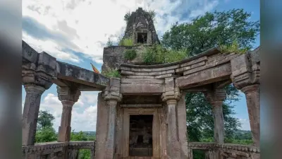 Bihar Tourism: कहीं पुरानी ईंट की दीवारें तो कहीं खूबसूरत नक्काशी, अपनी बिहार यात्रा में इन 5 किलों की जरूर शामिल करें
