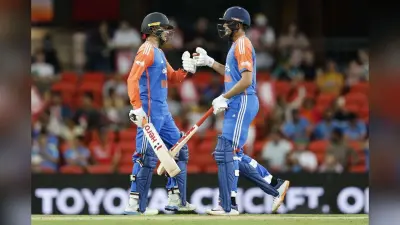 IND vs AUS: टीम इंडिया ने कंगारुओं को दिया 168 रनों का लक्ष्य, गिल ने पकड़ी लय लेकिन सूर्या फिर नाकाम