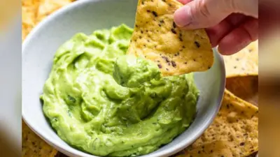 Amla Dip Recipe: आंवले से बनाएं हेल्दी स्प्रेड डिप 3 तरीके से, चखें सॉस-केचप से भी लाजवाब स्वाद
