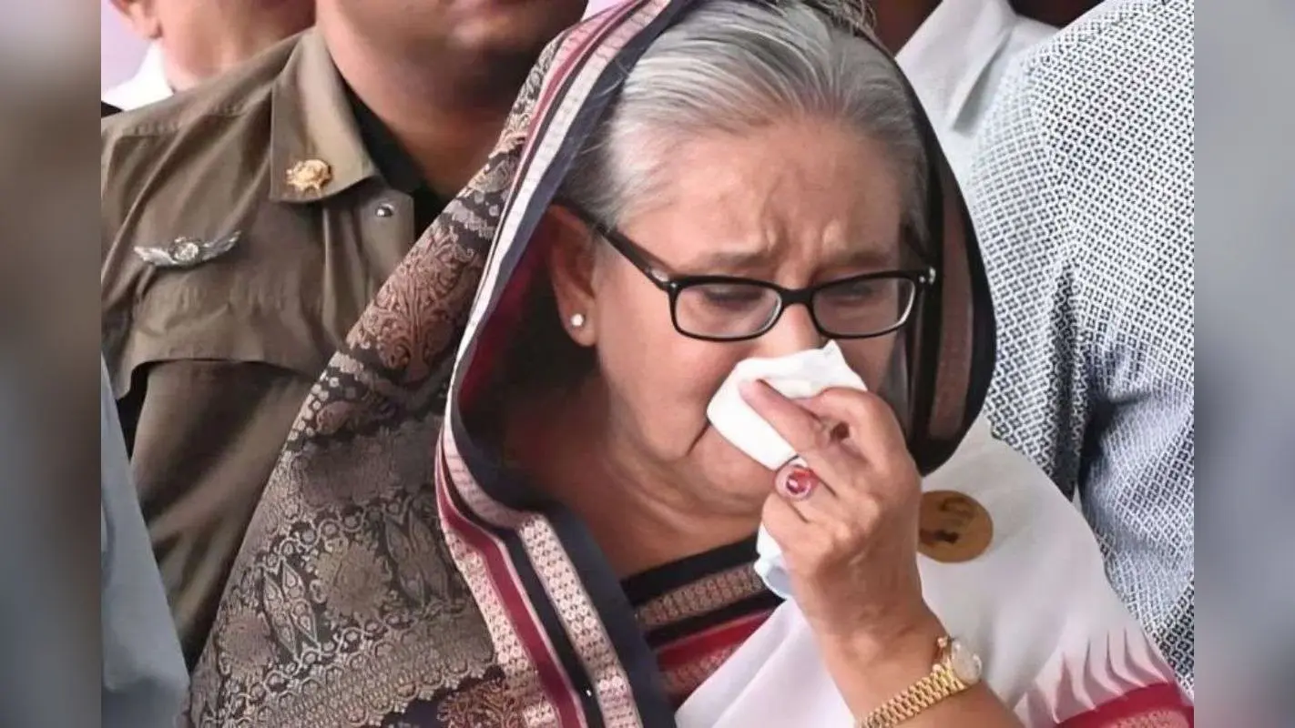 बांग्लादेश की पूर्व प्रधानमंत्री हसीना को कोर्ट ने ‘फरार’ किया घोषित, CID ने अखबारों में नोटिस छपवाया