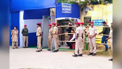 Bihar Election 2025 Result: चार लेयर के सुरक्षा घेरे में वोटों की गिनती जारी, मोकामा और बाढ़ का सबसे पहले आएगा रिजल्ट, अंत में दिघा का परिणाम